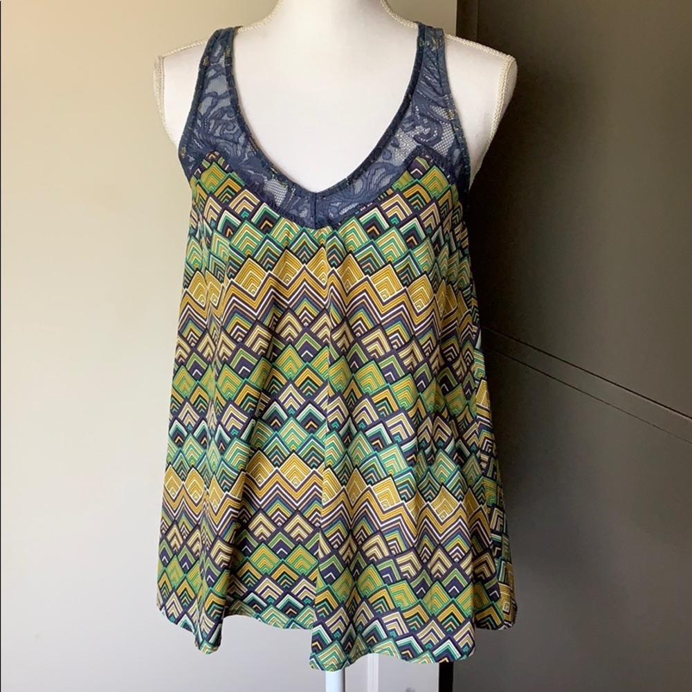 NWOT Pleione Flowy Tank Top with Lace Neckline